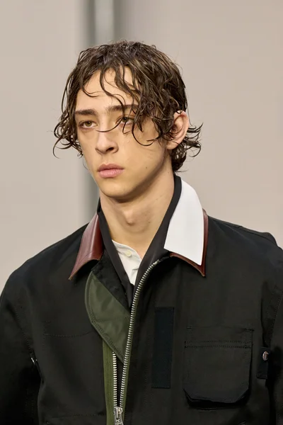 Look 40